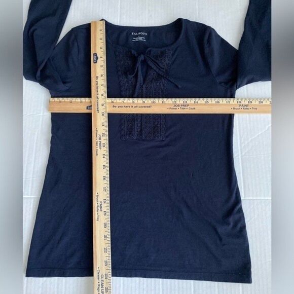Talbots Embroidered 3/4 Sleeve Top Keyhole Tie Navy Cotton Blend size S - Picture 9 of 11